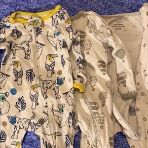 Cloud Island newborn neutral jammies lot of 3